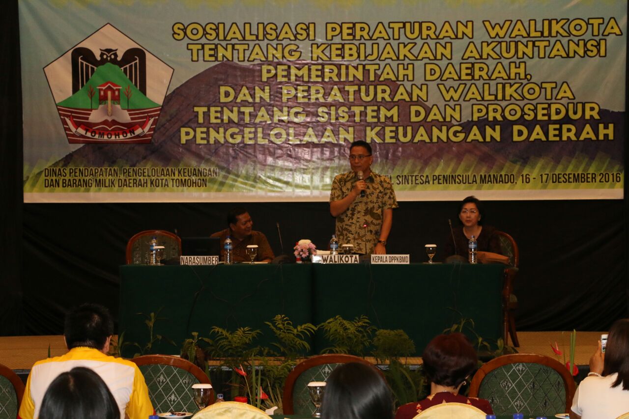 2 Perwako Disosialisasikan Dinas PPKBMD Tomohon